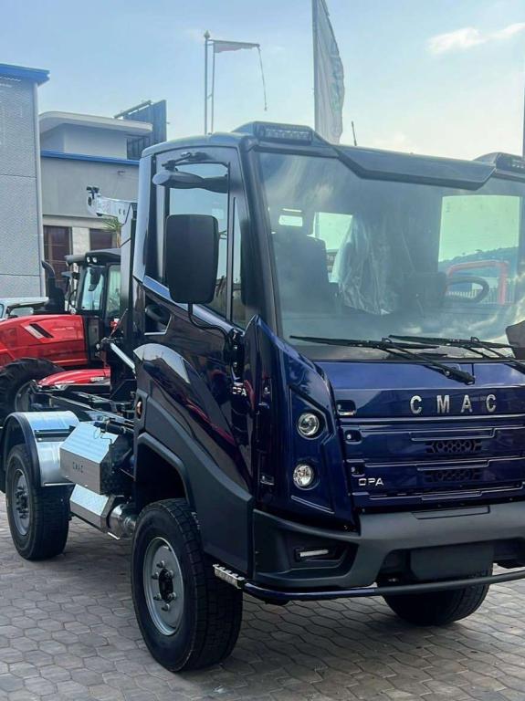 CMAC RA74 4X4 Foto 1