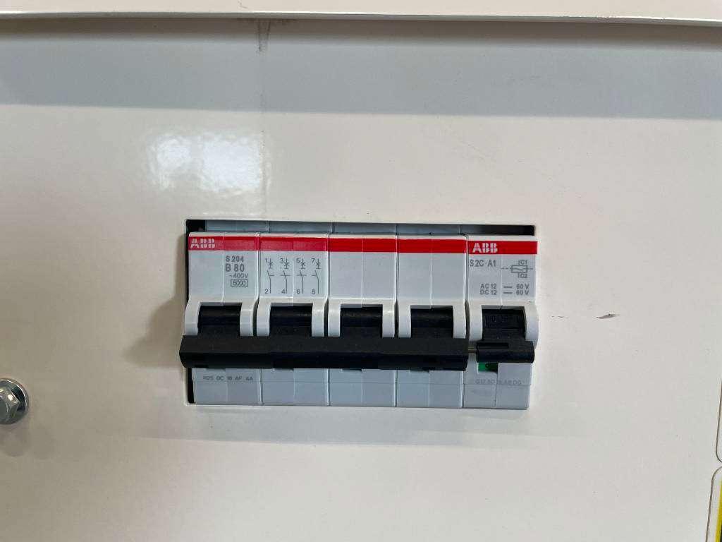 FG Wilson P55-3 - 55 kVA Open Genset - DPX-16005-O Foto 14