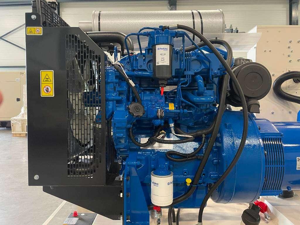 FG Wilson P55-3 - 55 kVA Open Genset - DPX-16005-O Foto 7