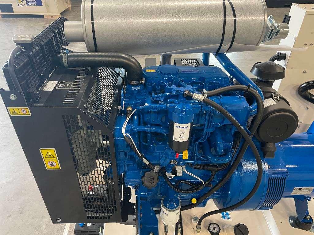 FG Wilson P55-3 - 55 kVA Open Genset - DPX-16005-O Foto 8