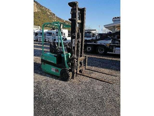 Mitsubishi Carretilla elevadora diesel Foto 3