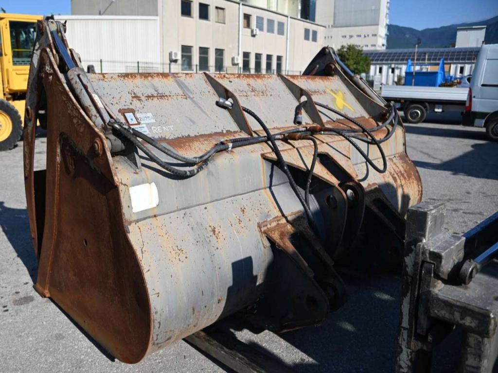 Trevi Benne pin-on 3000 mm with hydraulic grab Foto 4