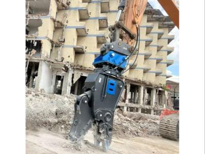 EMM Pinza frantumatrice escavatore 200/250 q.li vendida por EMM Company srl