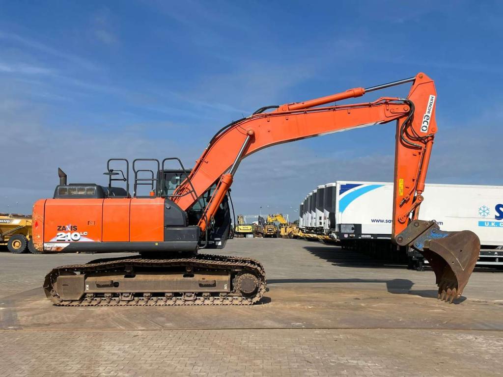 Hitachi ZX210LC-6 Foto 5