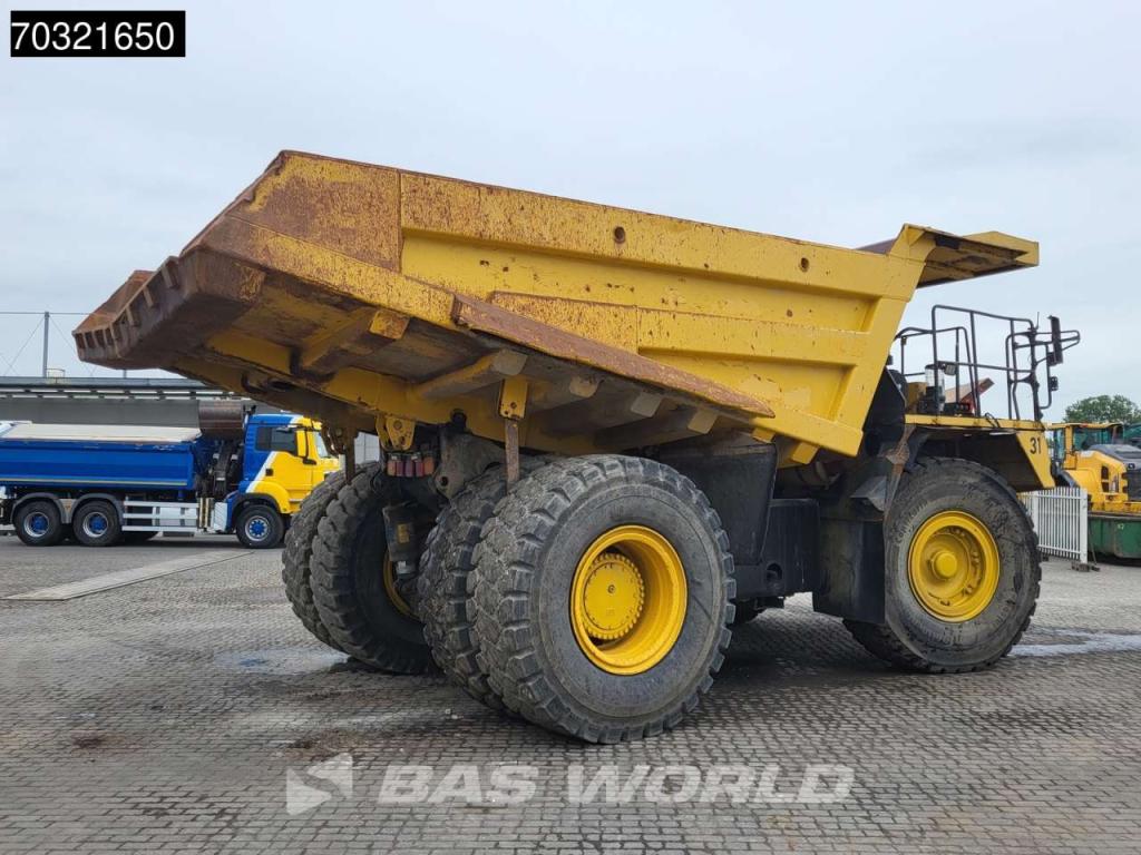 Komatsu HD605 -7E0 Foto 8