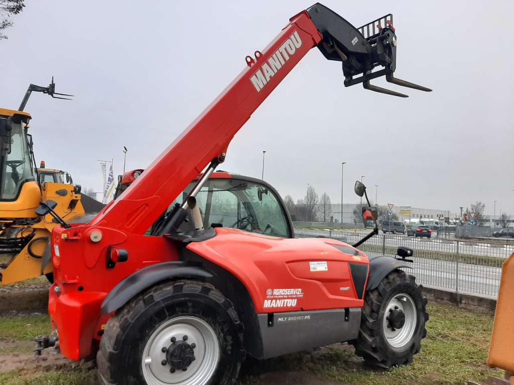 Manitou 840 Foto 1