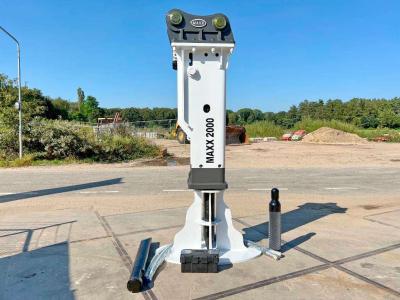 Maxx 2000 hammer / 18-26 ton /hydraulic breaker / Martillo hidráulico vendida por Boss Machinery