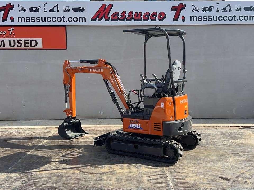 Hitachi ZX19U-5A YLR Foto 3