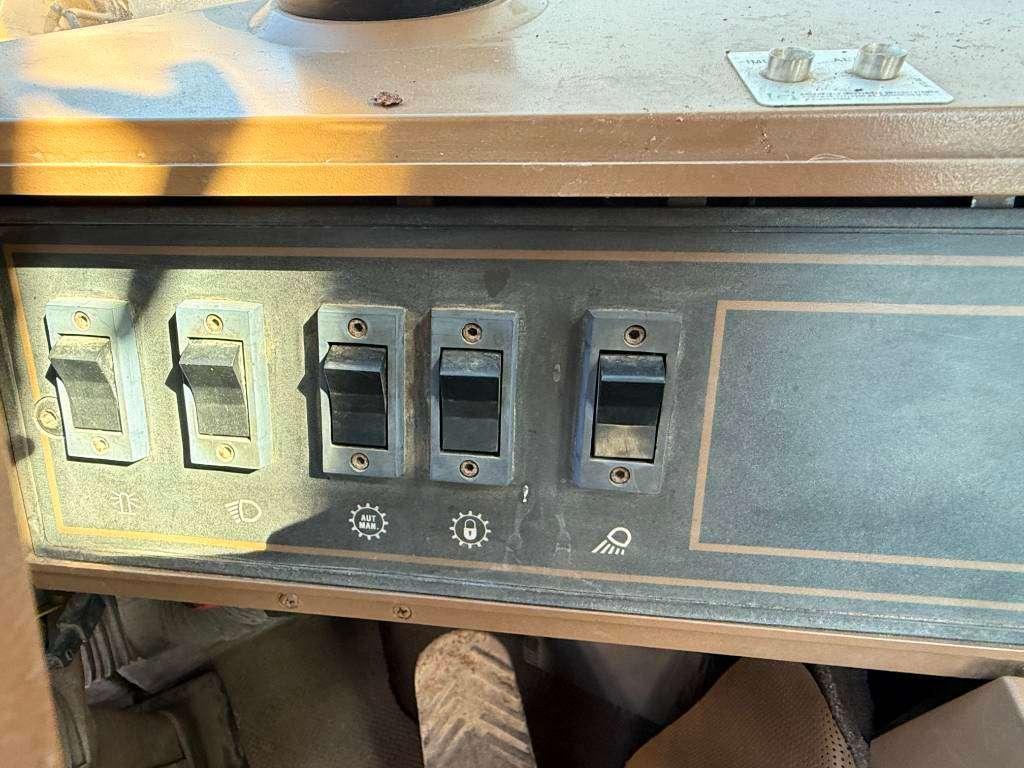 Caterpillar 936F - Automatic Greasing / Airco Foto 12