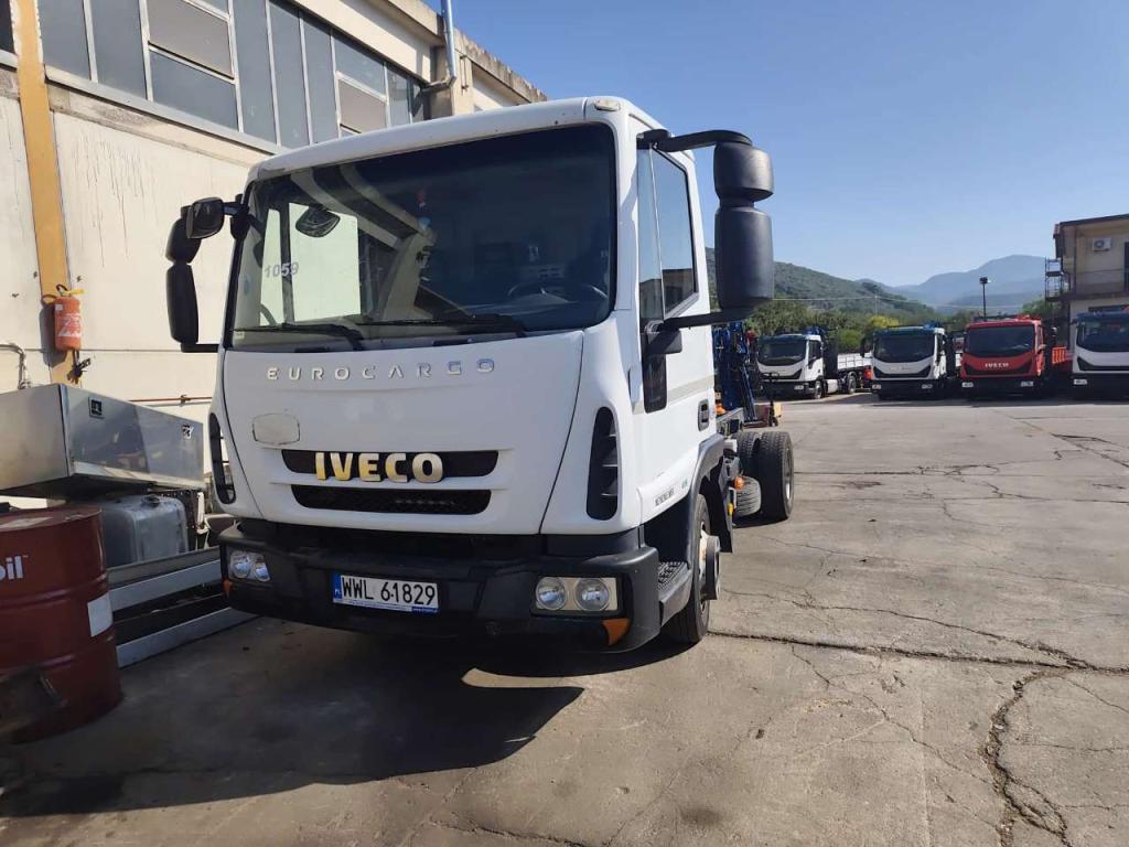 Iveco EUROCARGO 100E18 Foto 21