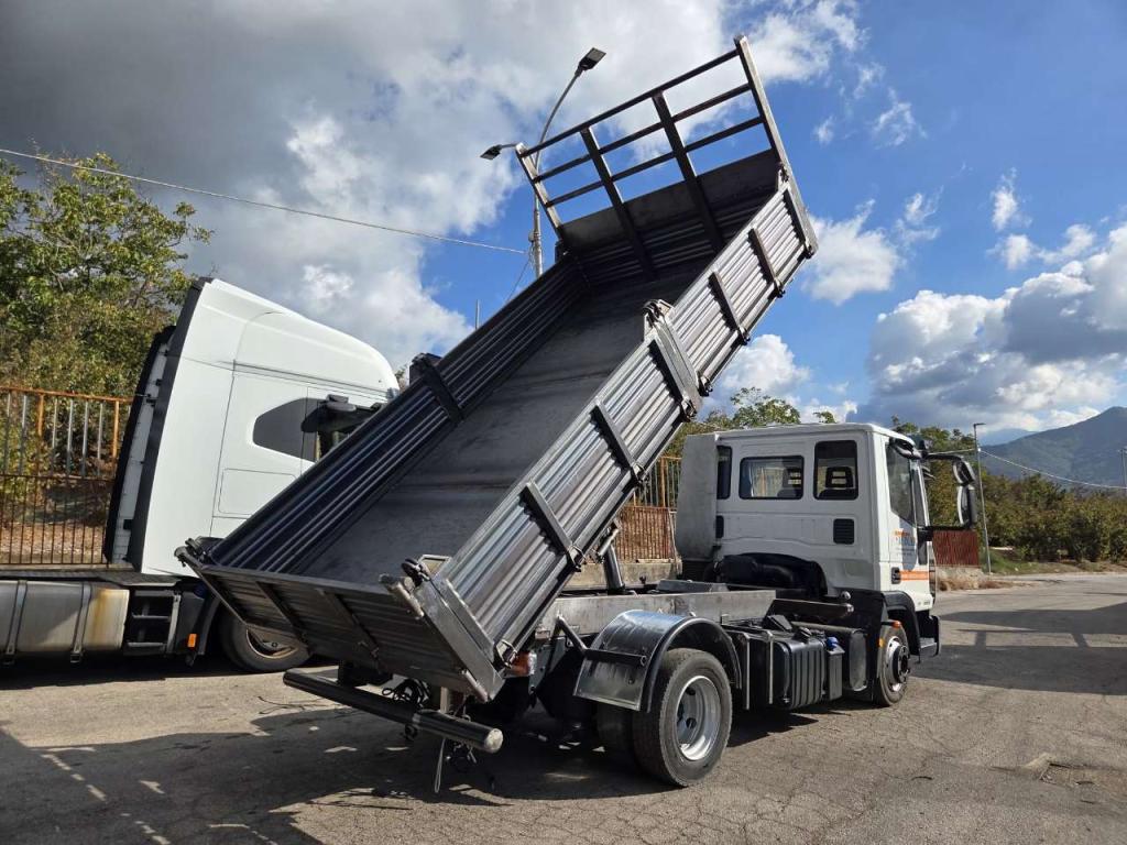 Iveco EUROCARGO CUBE 80E22P Foto 14