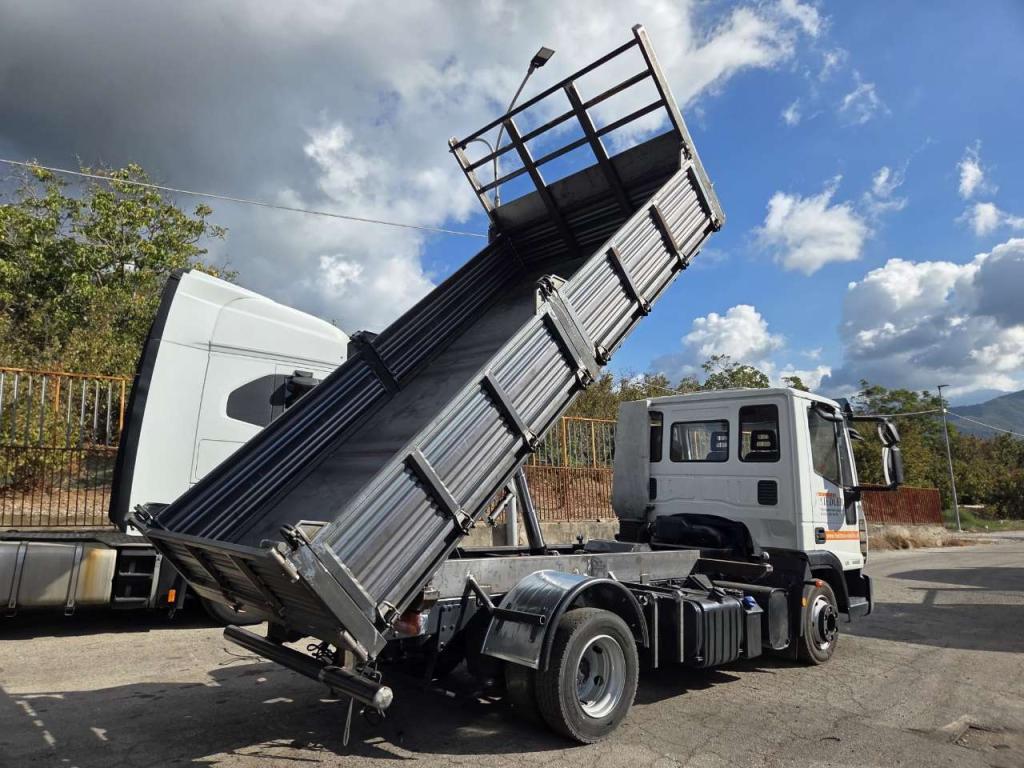 Iveco EUROCARGO CUBE 80E22P Foto 18