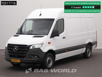 Mercedes-Benz Sprinter 317 CDI 2025 Model Automaat L2H2 170PK LED Xenon Navi Airco Cruise Camera 10inch MBUX CarP vendida por BAS World B.V.