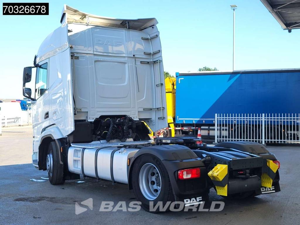 Daf XF XF 4X2 2x Tanks Standklima ACC Foto 2