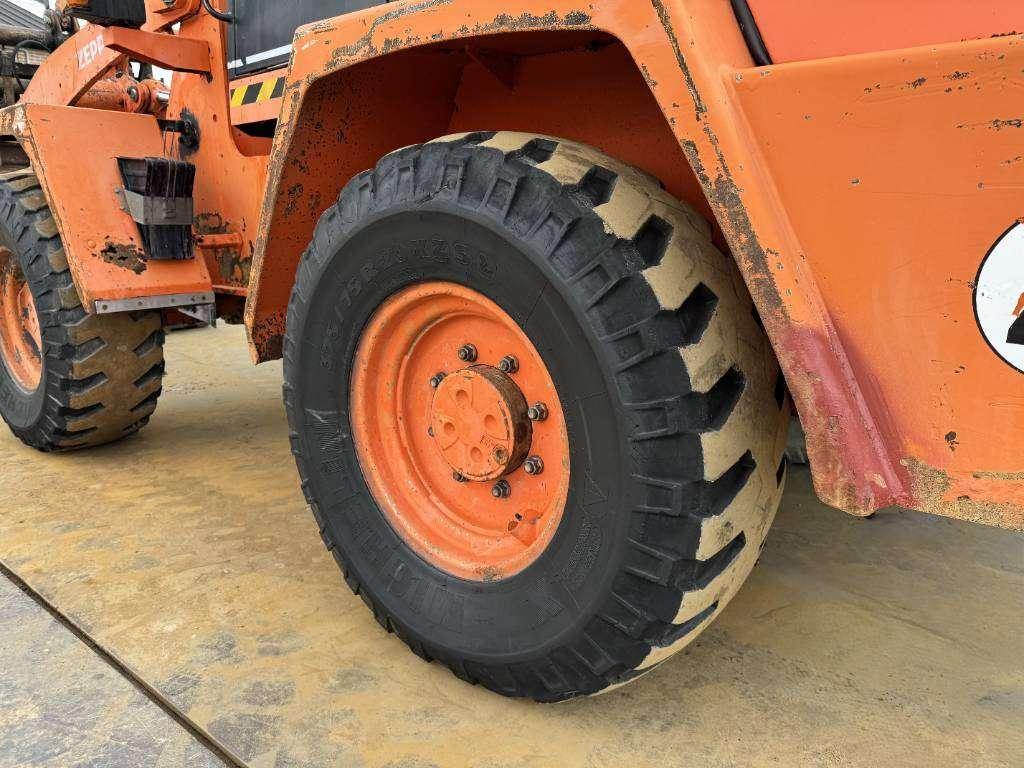Schaeff ZL110 - Forks + Bucket / Quick Coupler Foto 21