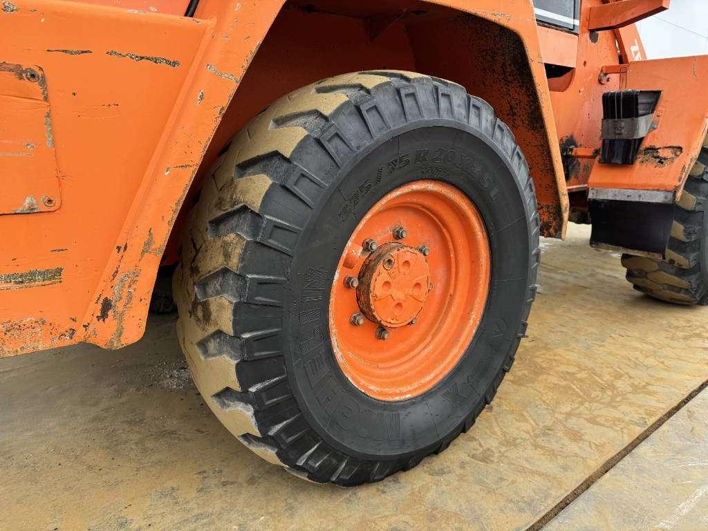 Schaeff ZL110 - Forks + Bucket / Quick Coupler Foto 22