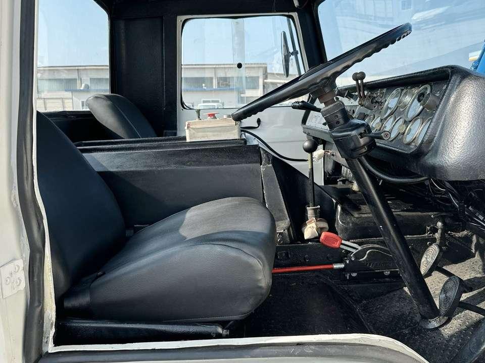 Fresia F60 4X4 Foto 10