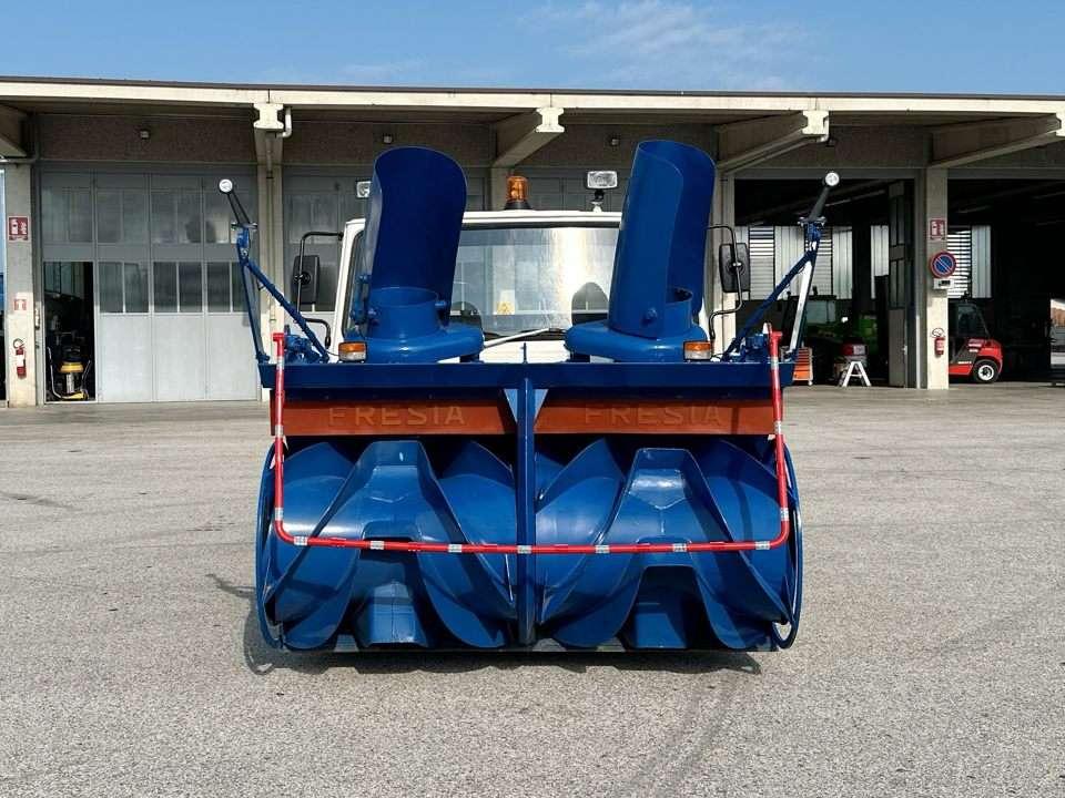 Fresia F60 4X4 Foto 14