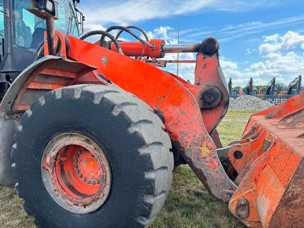 Hitachi ZX310-6 - 3rd Function / Automatic Greasing Foto 20