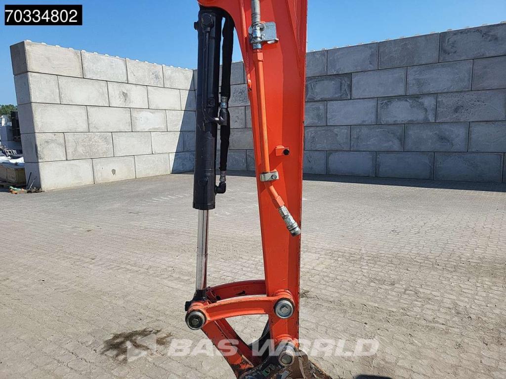 Kubota U36 -4 3 Buckets Foto 15