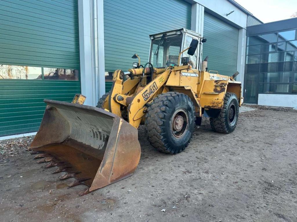 Liebherr L541 Included spare wheels Foto 2