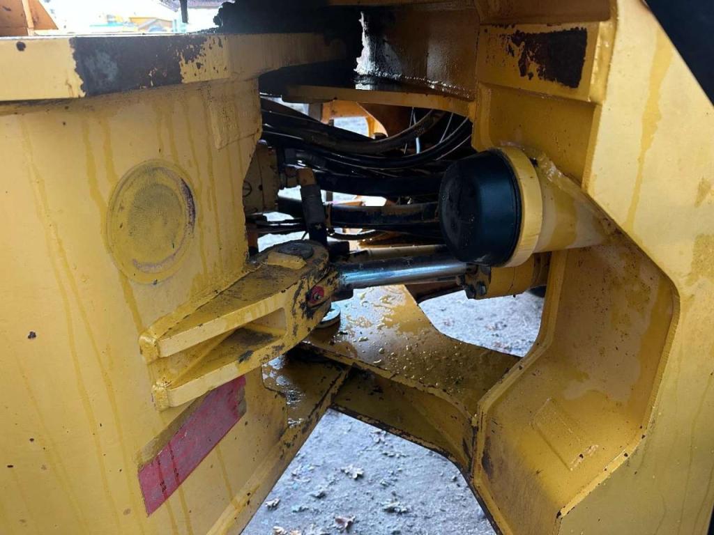 Liebherr L541 Included spare wheels Foto 20