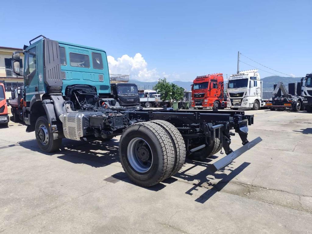 Iveco TRAKKER 190T41 Foto 21