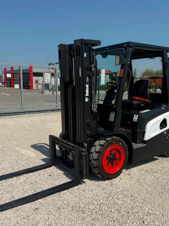 Bobcat D25NXP (NUOVO) Foto 2