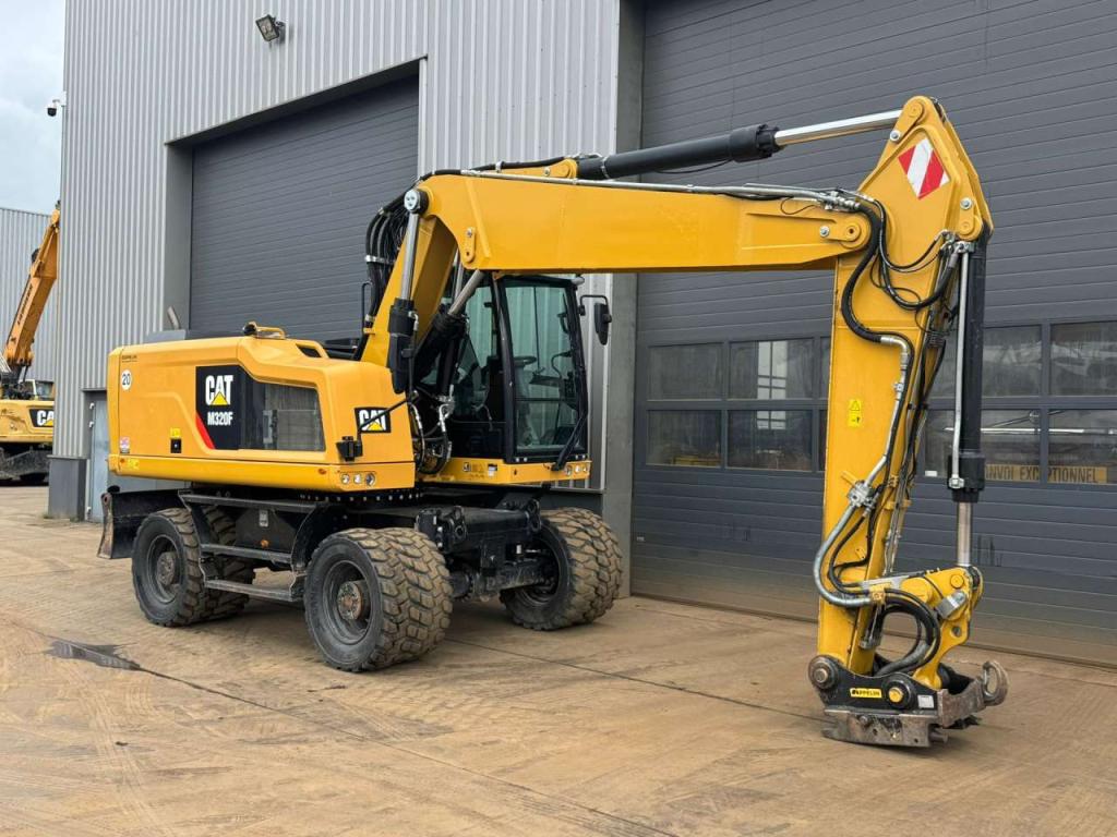 Caterpillar M320F Foto 7