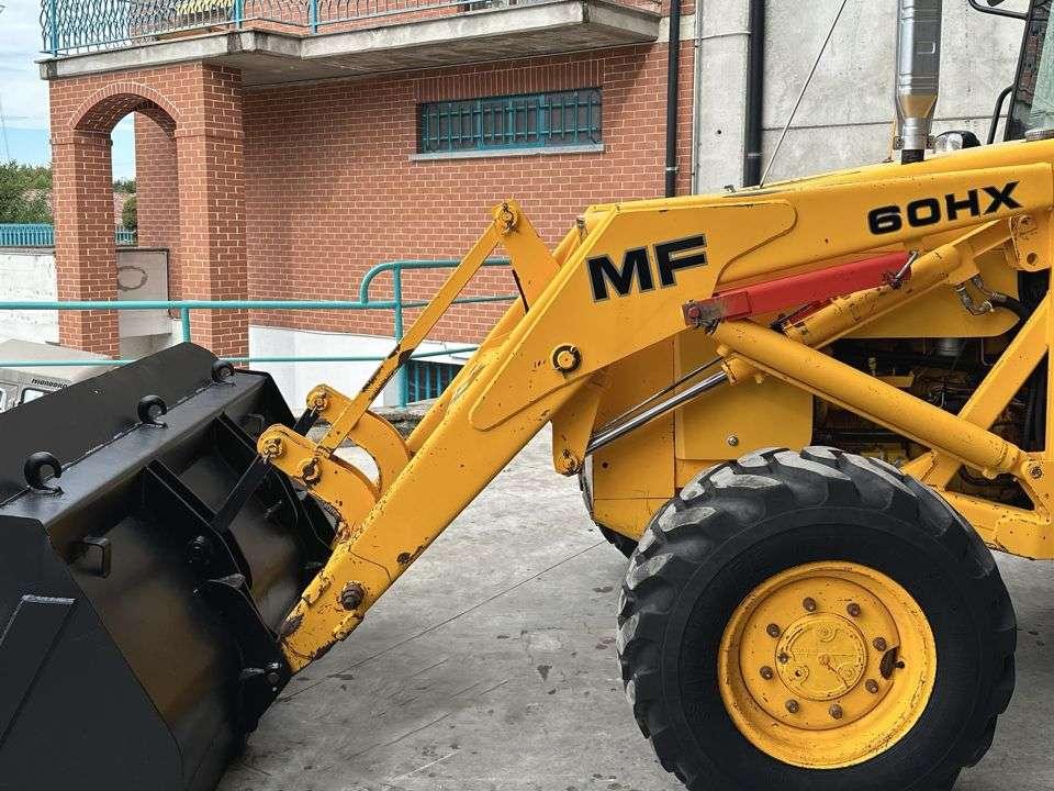 Massey Ferguson 60HX 4X4 Foto 5
