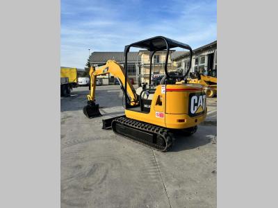 Caterpillar 302.5 C vendida por COMMET S.r.l.