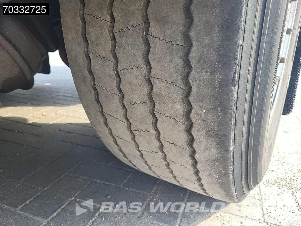 Kässbohrer XS Tailgate BPW Foto 17