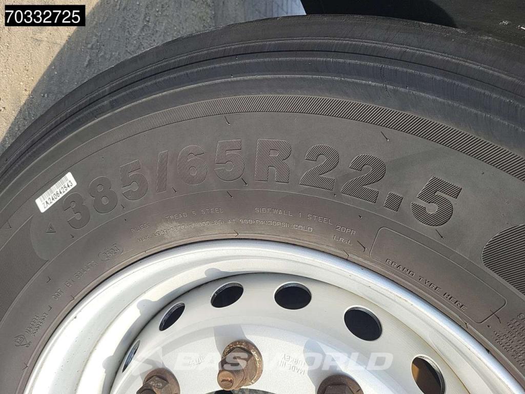 Kässbohrer XS Tailgate BPW Foto 23
