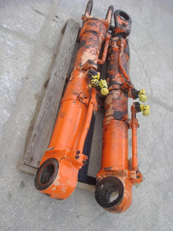 Cilndro de levantamiento para Hitachi ZW220 Foto 1
