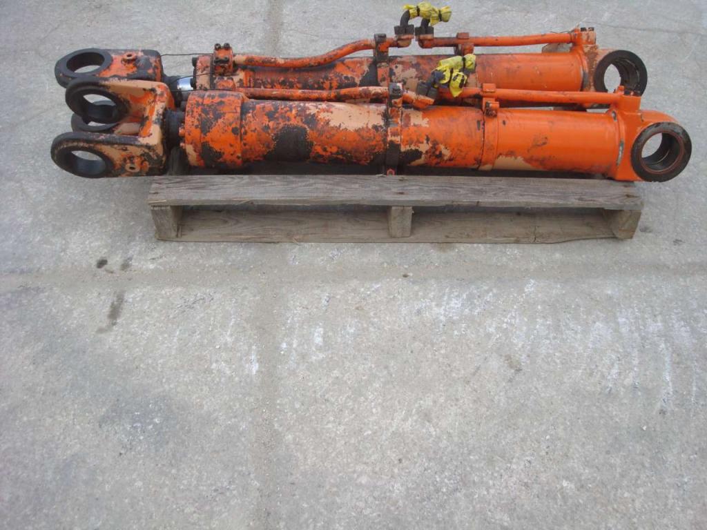 Cilndro de levantamiento para Hitachi ZW220 Foto 2