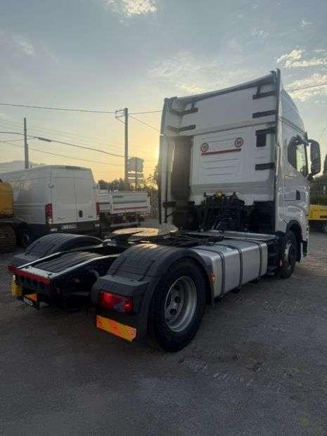 Iveco S-WAY Foto 3