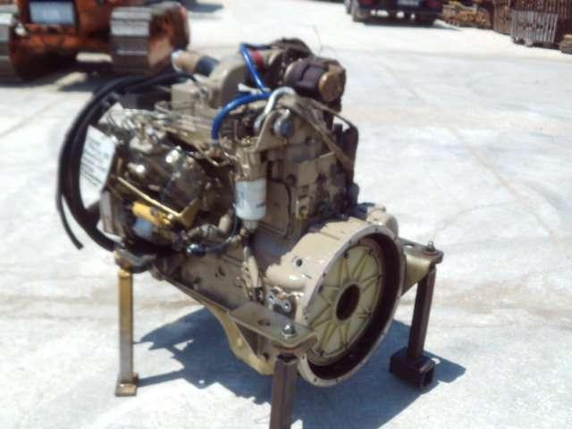 Motor para Mecalac 12MXT - CUMMINS 1CEXL0239ABA - DA RICONTROLLARE Foto 2