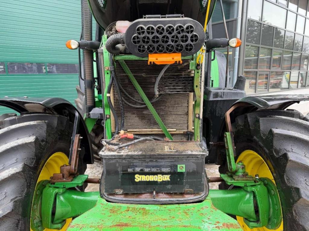 John Deere 7430 Excellent condition Foto 18