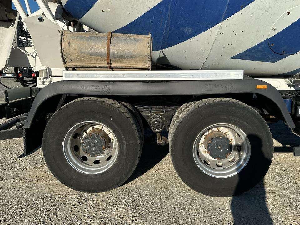 Iveco Trakker 450 6X4 Foto 9