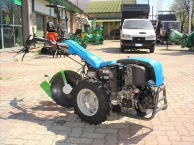 Bertolini 413 S DIESEL LOMBARDINI KOHLER CON ARATRO ROTANTE E FRESA TERRA vendida por Giordano Srl