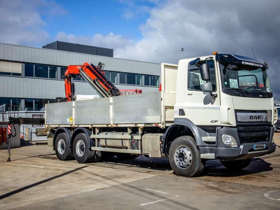 Daf CF 450-6X4+FASSI18T/M(3EXT)-78500KM Foto 4