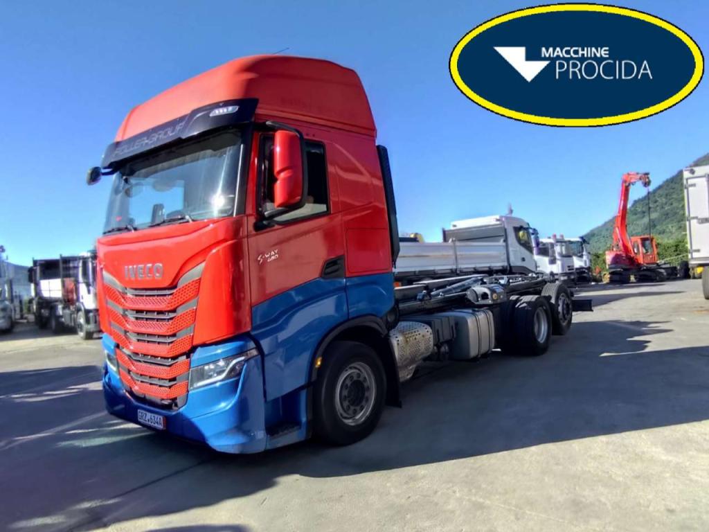 Iveco S-WAY AS260S48 Y Foto 1