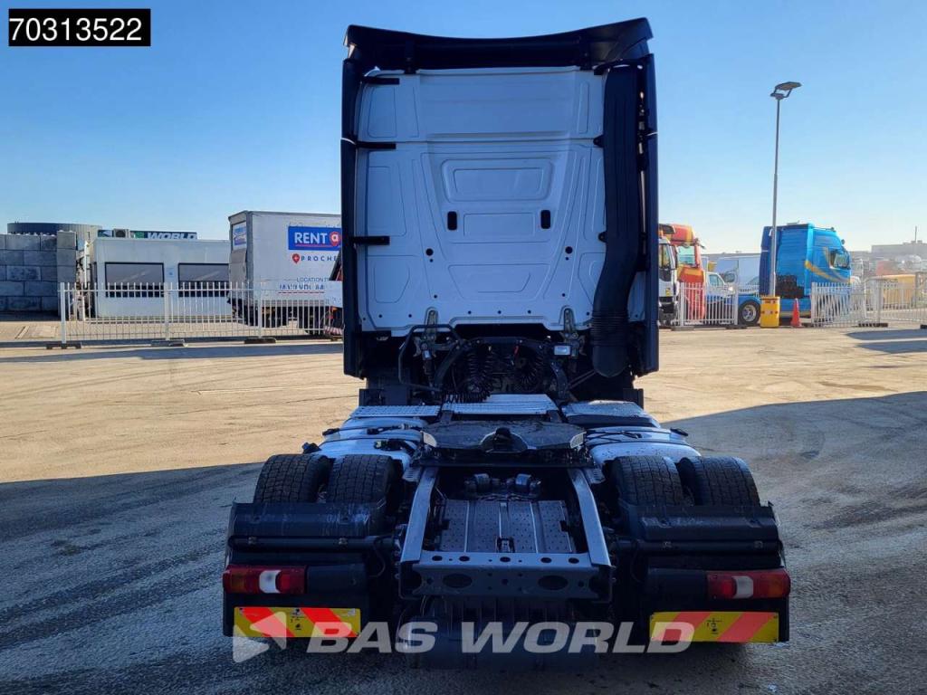 Mercedes-Benz Actros 1845 4X2 Bigspace Lowdeck Mirrorcam 2x Tank Foto 10