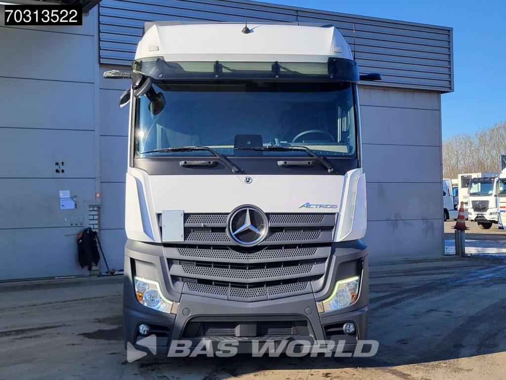 Mercedes-Benz Actros 1845 4X2 Bigspace Lowdeck Mirrorcam 2x Tank Foto 6
