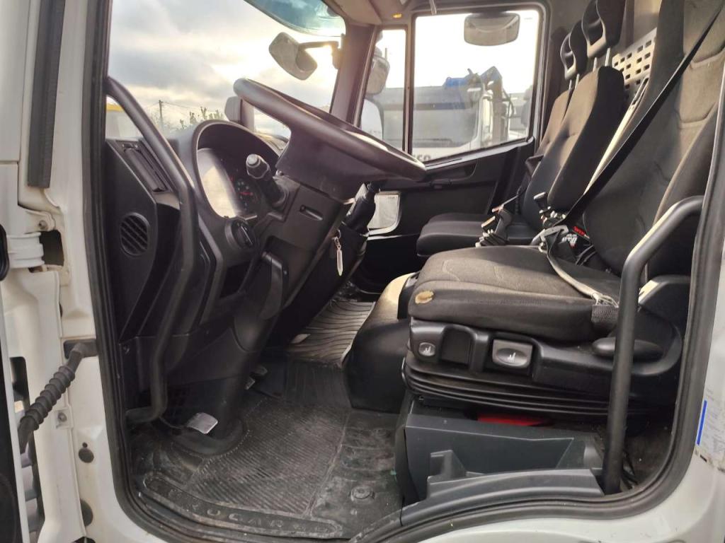 Iveco EUROCARGO 75-160 Foto 18