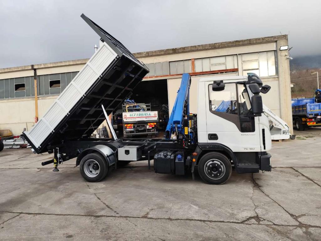 Iveco EUROCARGO 75-160 Foto 9