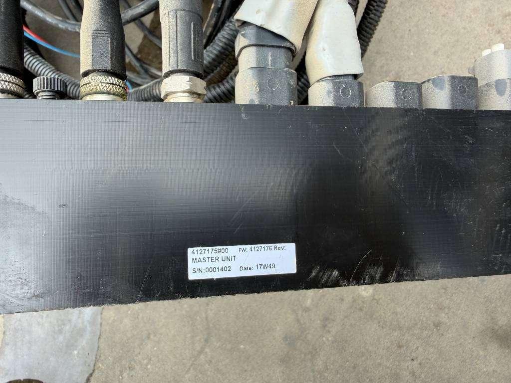 OilQuick OQ80 - M318D / M320F / M322D / 320D / 320E / 323D Foto 26