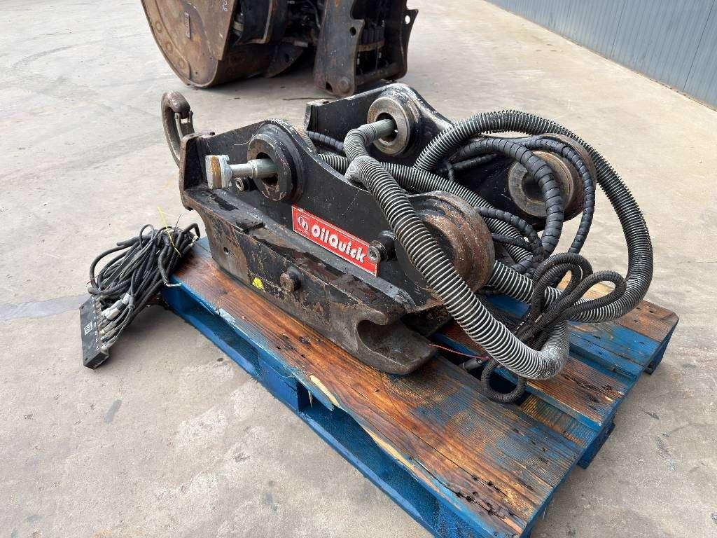 OilQuick OQ80 - M318D / M320F / M322D / 320D / 320E / 323D Foto 6