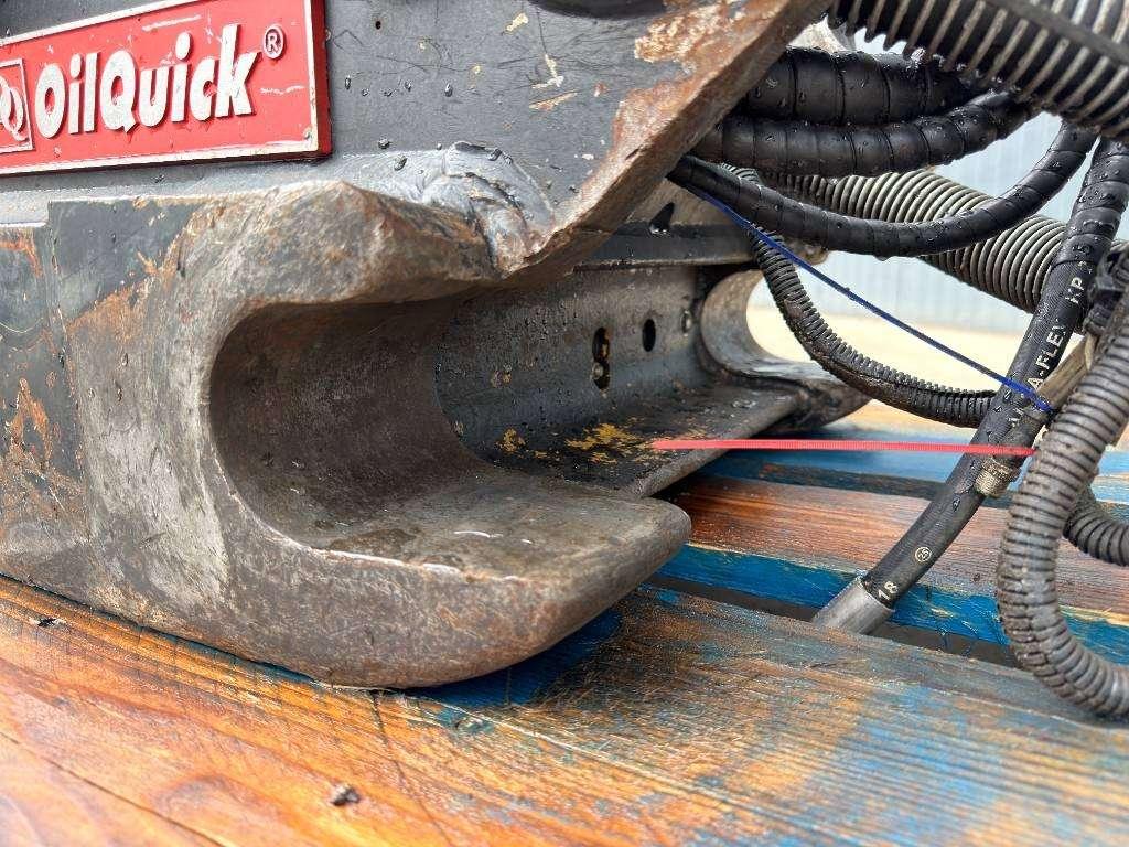 OilQuick OQ80 - M318D / M320F / M322D / 320D / 320E / 323D Foto 9