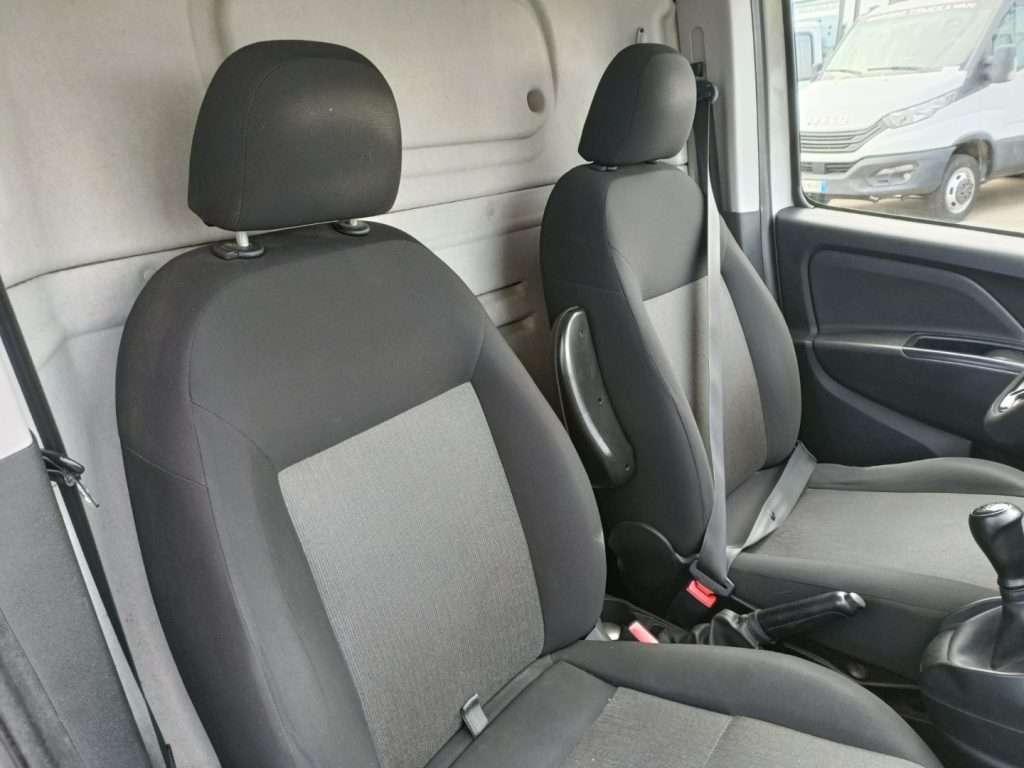 Fiat DOBLO  SX FURGONE 95 CV EURO 6 Foto 16
